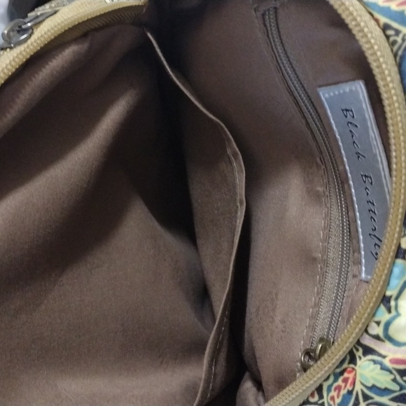 Black Butterfly Sling Bag - Picture 7 of 7